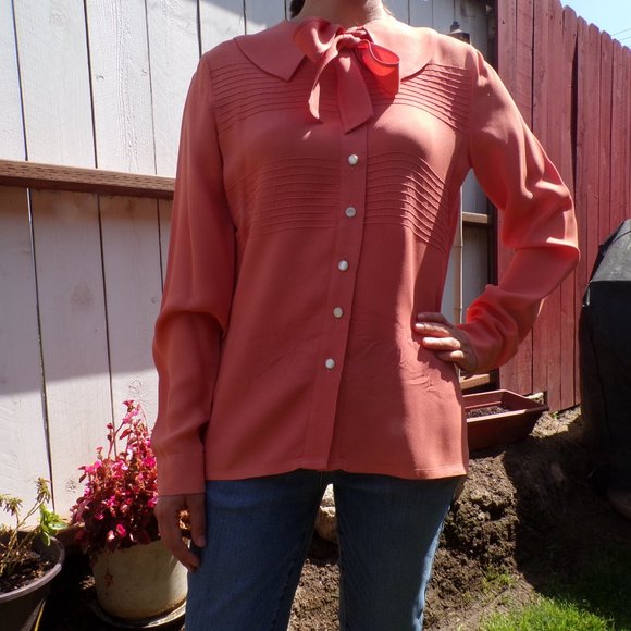 VINTAGE Cacharel Women's Peach Blouse - Picture 13 of 16